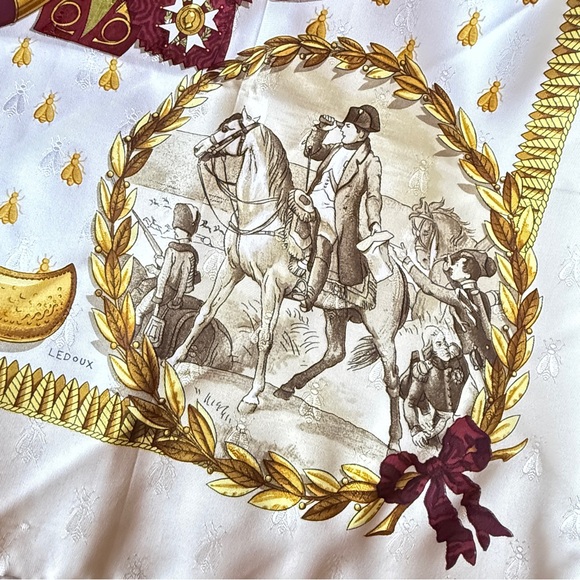 Napoleon Hermès Scarf BY PHILIPPE LEDOUX 90 CM Silk Bee Jacquard MIB - Picture 7 of 13
